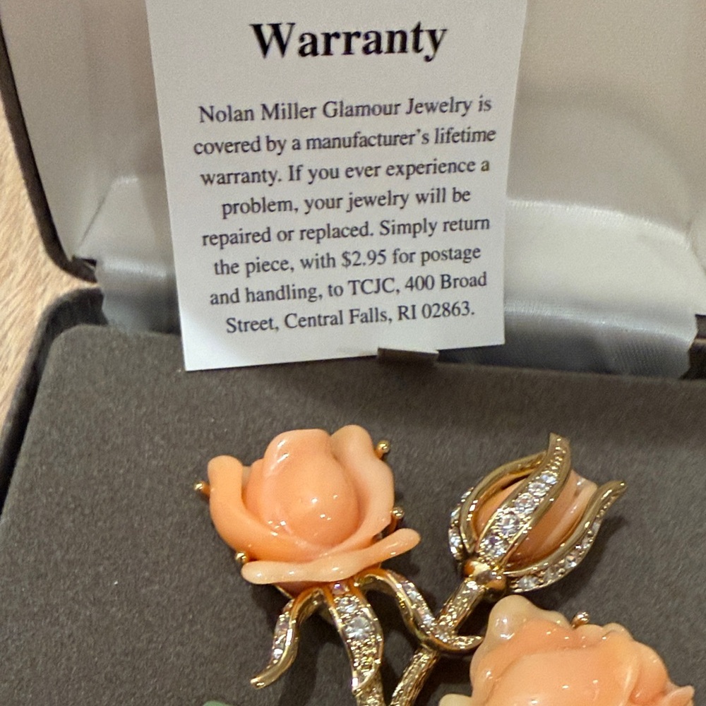 NWT Nolan Miller Ann-Margaret Rose Pin in Original Box (Peach, Green, Gold) - Picture 3 of 5